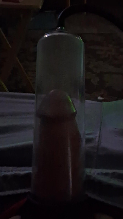 Penis pumping lol new!