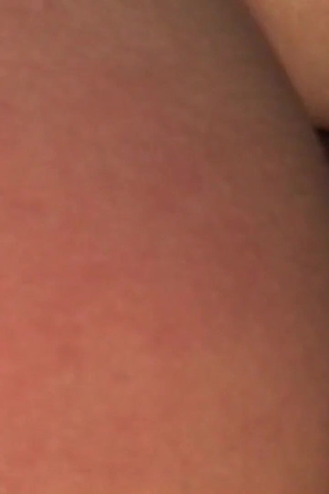 ¡Este diablo ama las pollas negras!