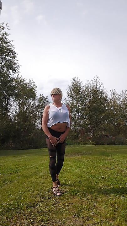Old sexy CD in leggings Cumming on mother in laws purse publi