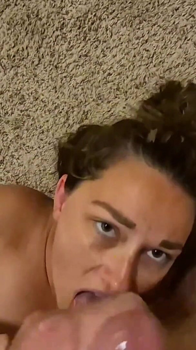 Spectacular moment from "Wife strip teases and gets huge facial"