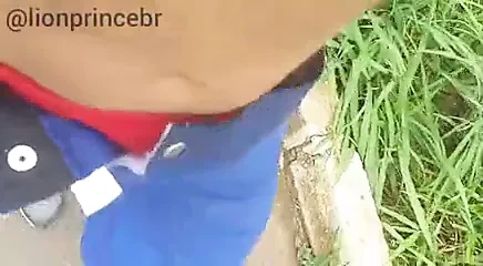 거리에서 거시기 숨 쉬게 놔둬
