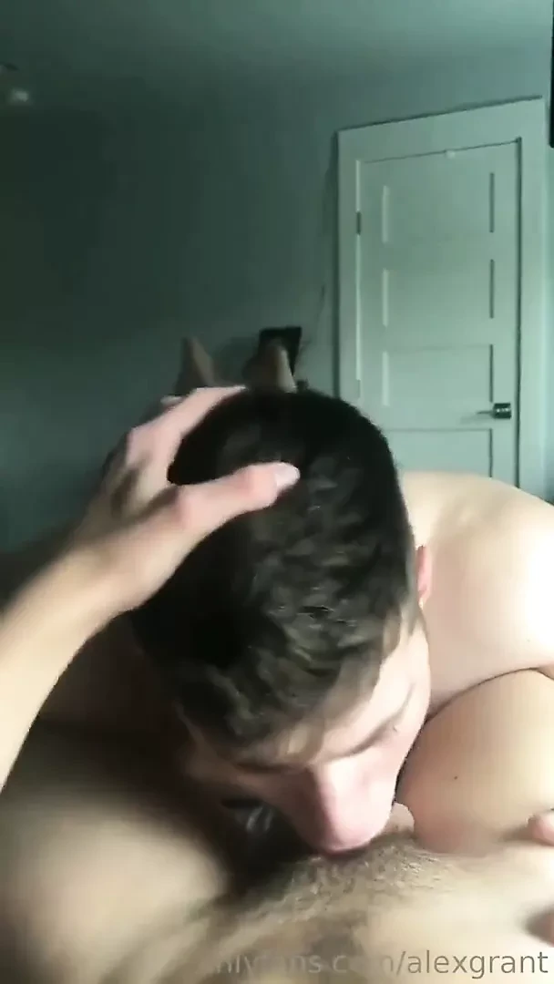 he is sucking his boyfriend - amazing blowjob!