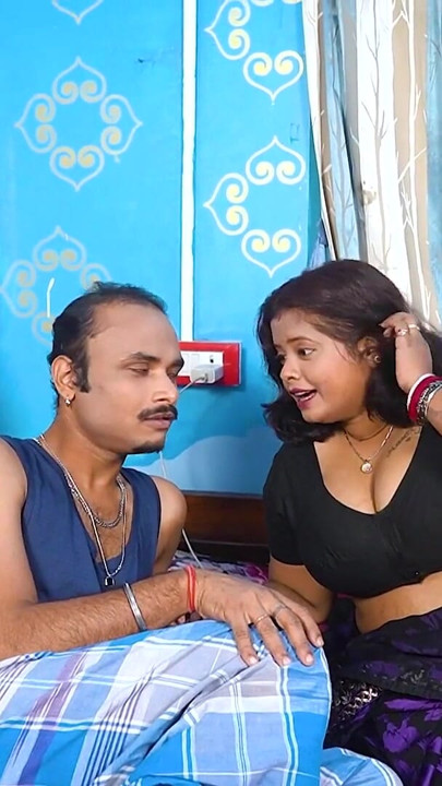 DESI MALLU BHABHI 趁老公不在家時與她的僕人硬核幹砲 完整電影（印地語音頻） | 短片 1