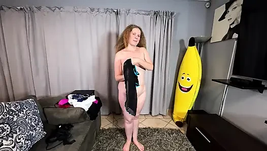 Amateur MILF first time lingerie try on haul