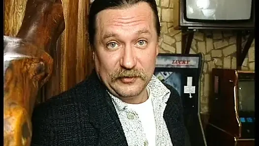 Alman Kapılarının Arkasında Özenle Siktir Edilir - Tam Film