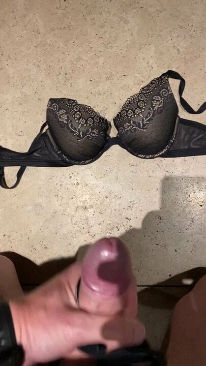 Jerk and cum on wifes bra