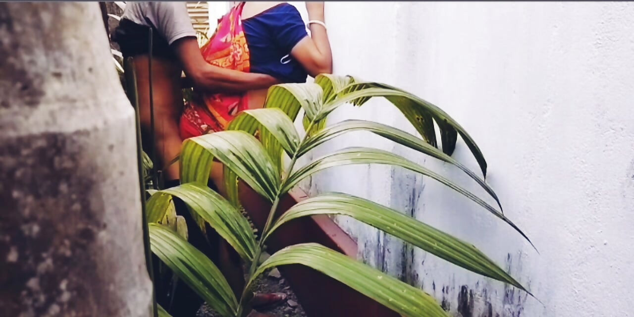 Busty Blonde MILF Bhabi Offers Her Perfect Curves To Her Handsome Devar in outside