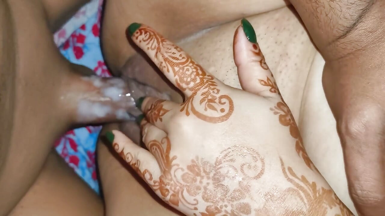 Sex with Horny Suhani