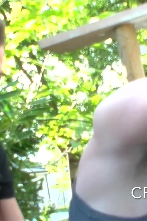 2094 两个frendh twinks在户外做爱