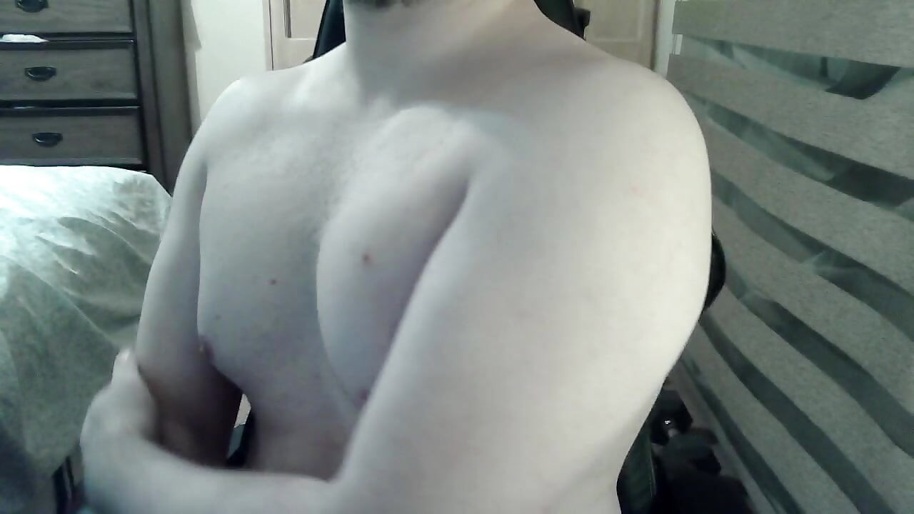 Hot camboy works his legs and nipples