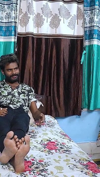 继子和继父和女主人仆人重口味性爱完整影片（印地语音频） | 短片 1