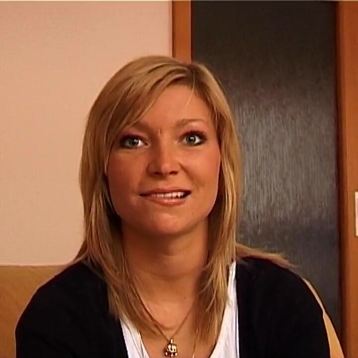 Horny Blonde MILF Smiles Seductively Ready for Filthy Fun