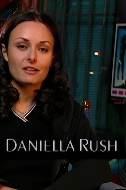 Daniella Rush kacau keras oleh polisi besar