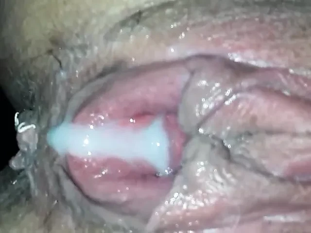 in sie abgespritzt
