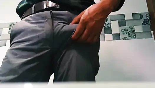 Hintli yaşlı adam mastrubation
