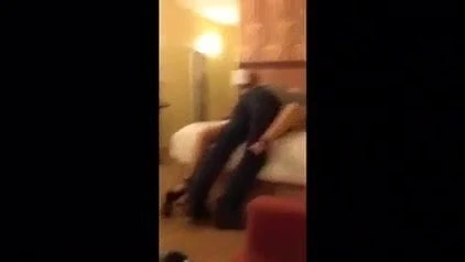wifes first cuckolding