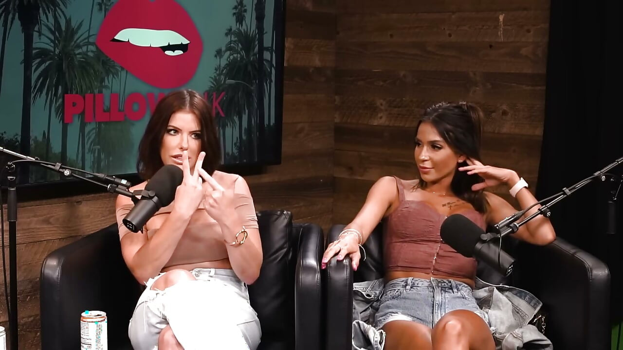 World's #1 Pornstar Adriana Chechik Fucks with Fans
