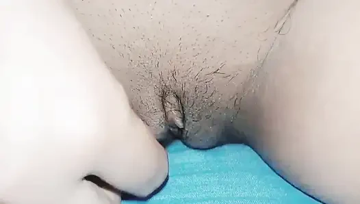 desi girl masturbation