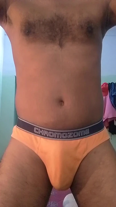Sexy Tamil boy body. hot dance .