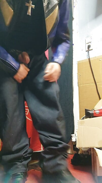 Me fetish trousers 👖
