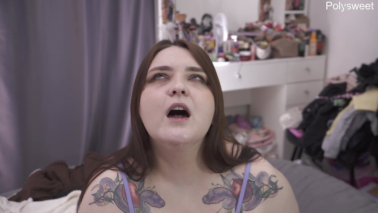 Zabavljam se sa tobom - cuckold odmah nakon što je osetio stvarno veliki kurac