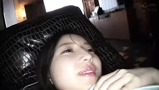 20, Kanagawa - Yui
