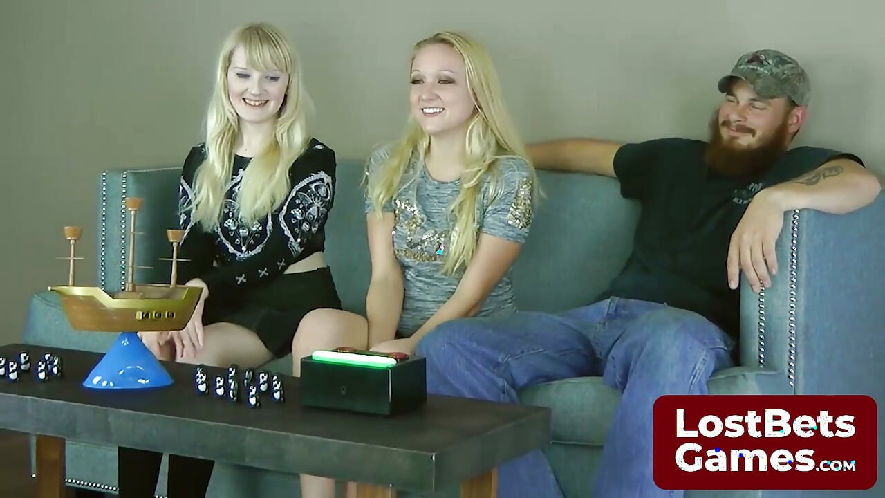 A Battle of the Blondes as Anneliese and Krystal Face off