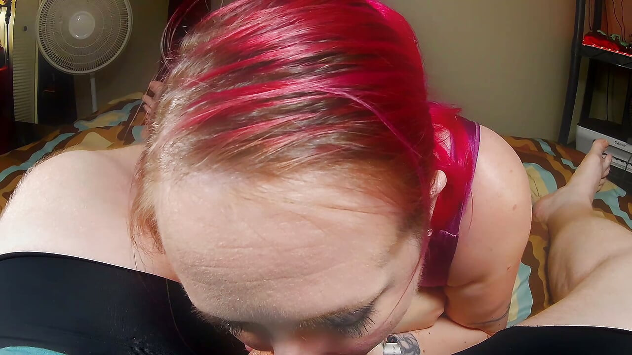 Big Tits MILF Sloppy Blowjob & Facial