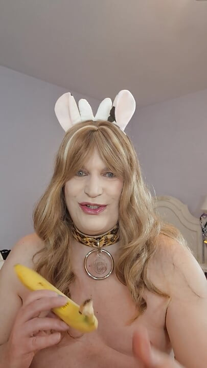 Feed me strawberries, bananas and whip cream!