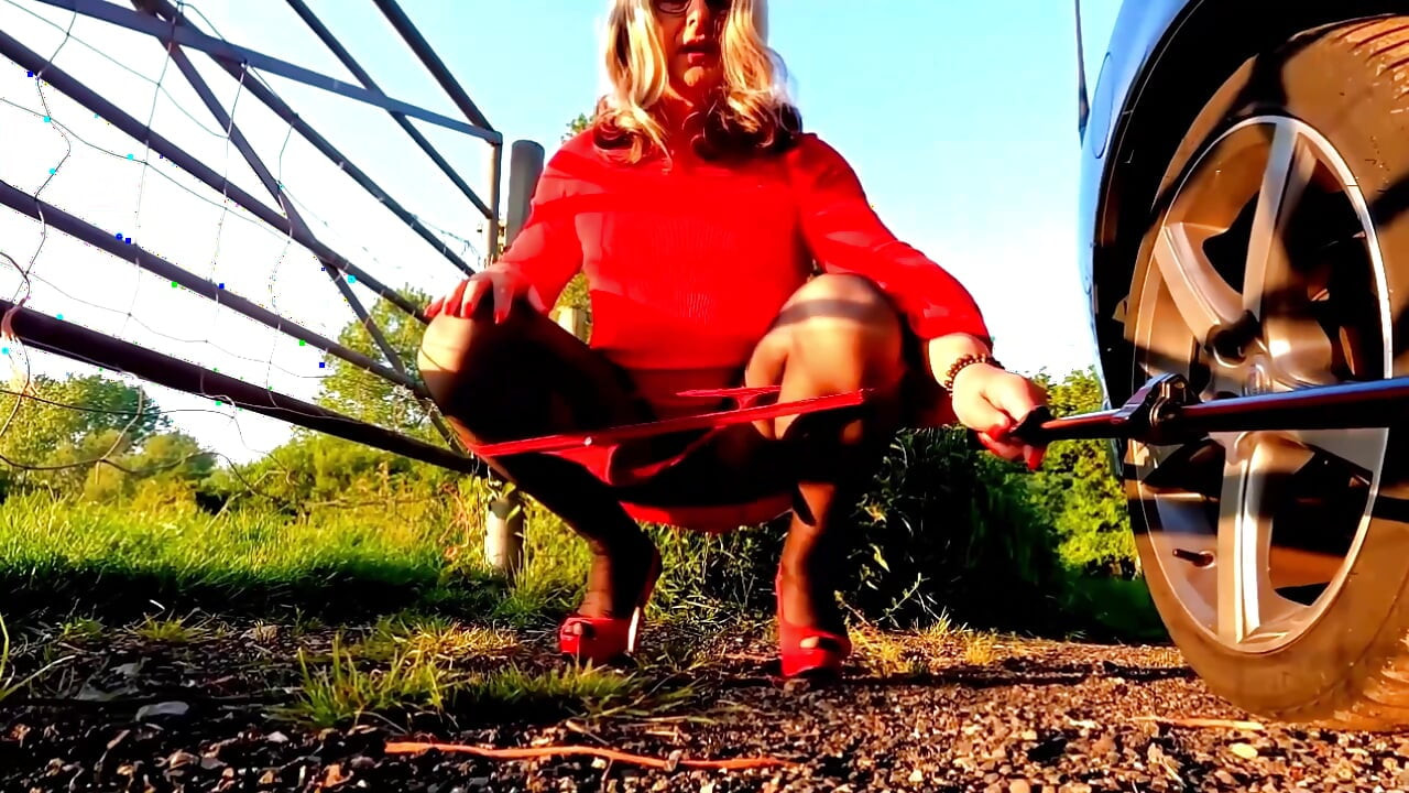 Amaterski transvestit Kellycd2022 na suncu