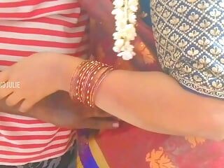 Mama vitregă tamilă Julie își imploră fiul vitreg pentru sex - audio tamil