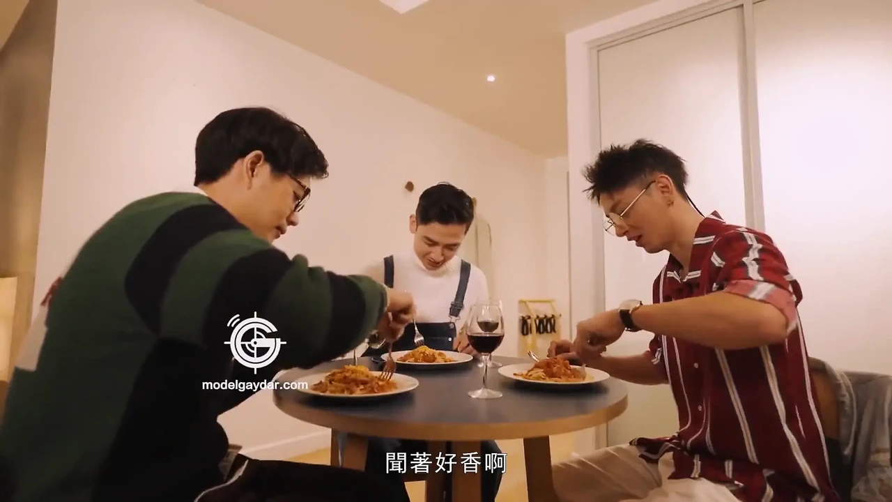 Gd-001 聖誕綠帽淫慾夜 / 醉酒情迷熱棒暖穴