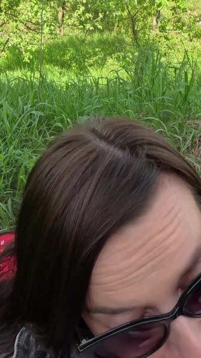 POV outdoor blowjob and close-up facial | Clip 1