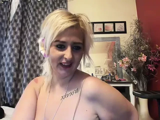 BIG BUTT WEBCAM 61