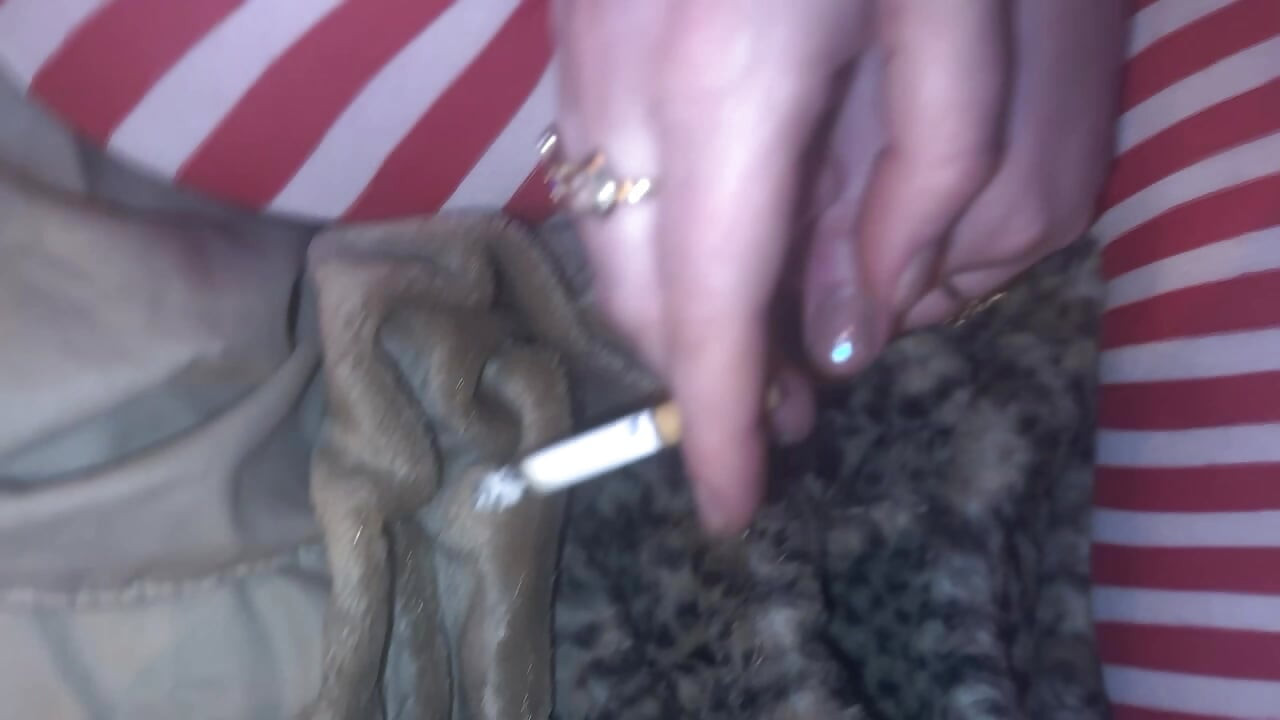 TRUTH OR DARE CREAMPIE GAME WITH STEP-SISTER
