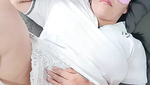 BAREBACK AND WITH MY PANTIES ON MY LEGS I MY COUSIN SCHOOLGIRL+18