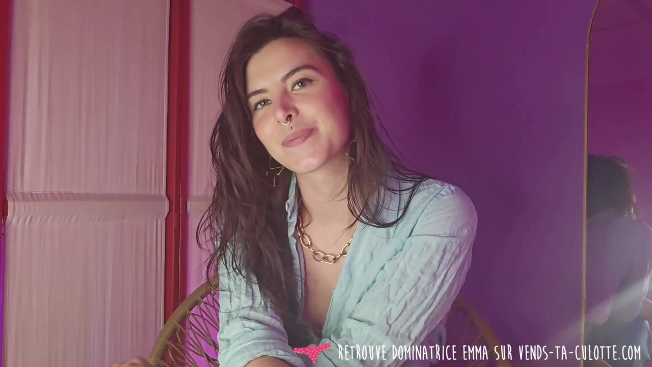 Vends-ta-culottes - 你遇到了你的新邻居，他是一个想要被干的大淫娃