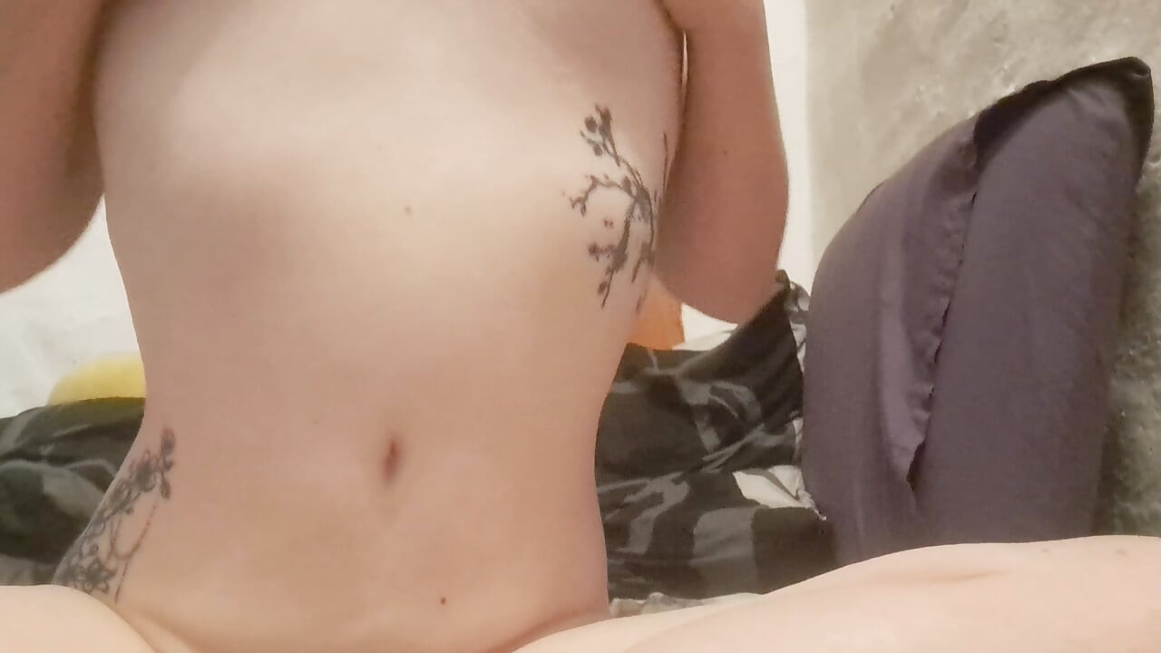 فرشاة وشعور