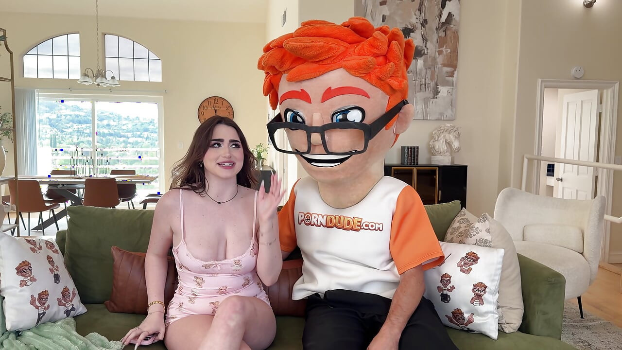 I Made Shaved Blonde Lilibet Saunders Bounce Her Big Tits While Riding My Big Dick