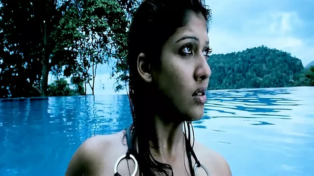 Nayanthara Bikini in Ultra Slowmotion