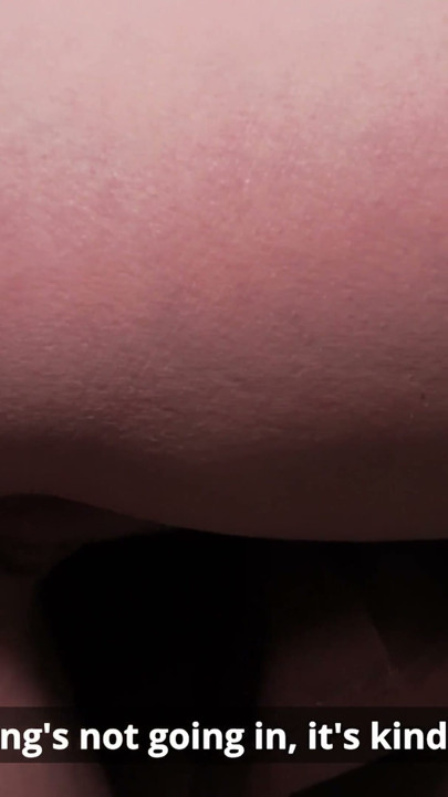 의붓여동생이 내게 그녀의 의뢰인을 위해 항문 영상을 만들어 달라고 부탁했어...
