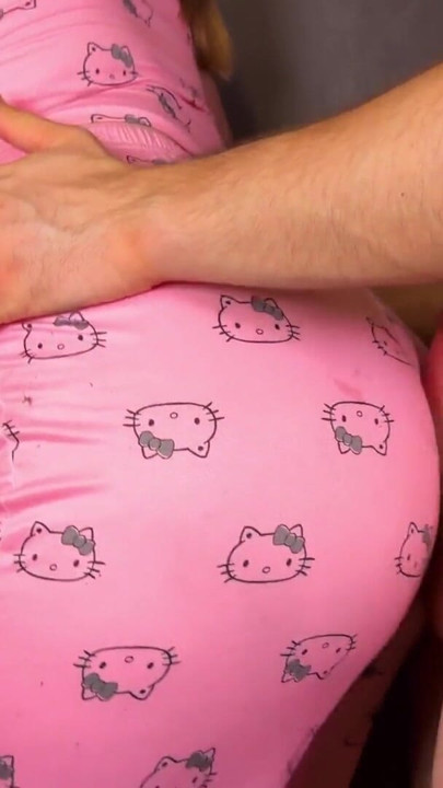 Challenge To CUM Before the Business Meeting(1 Minute). Stepson CUMS immediately on StepMom's Hello Kitty Pajamas | Clip 2