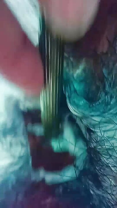 Kate Jaat ke bal Jungle kar diya Khali