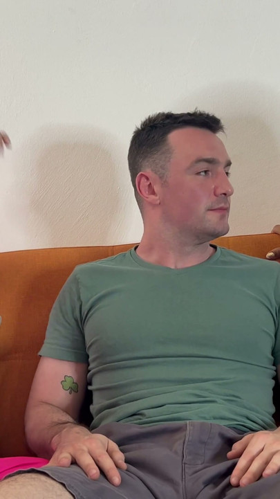 I have a threesome with my best friend and her boyfriend! I loved her boyfriend's cock. | Clip 1