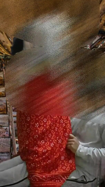Mesti lihat detik dari "Dengan ibu tiri di dalam hutan pada malam basah, bahagian 1"