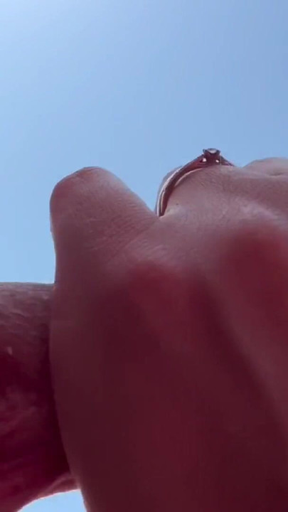 Epic moment from "I and suck in the middle of the sea"