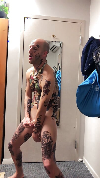 Tatted Twink Masturbation Solo
