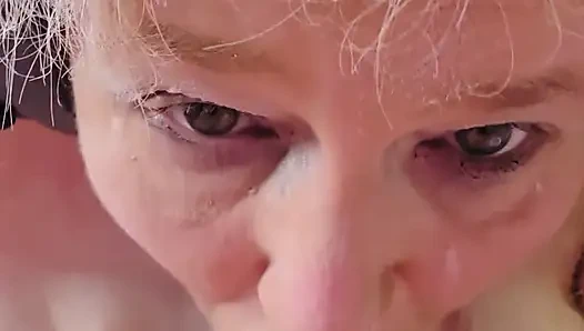 Tityy lagi asik ngentot dan nyepong kontol sampai muncrat banyak banget