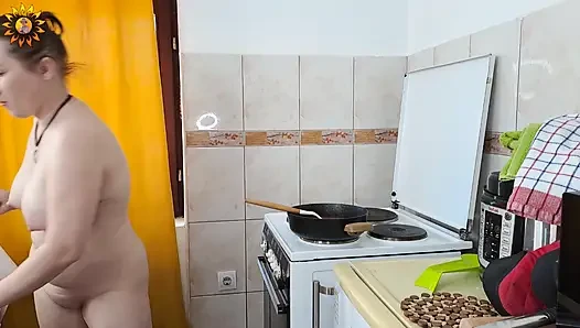 Mila Naturist Cooks the Best Meat Sauce Naked