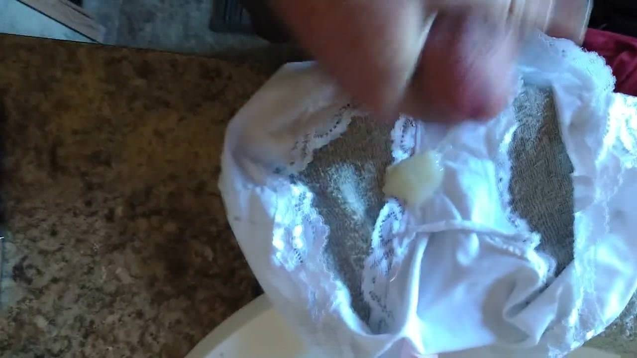 Cum on wifes panties